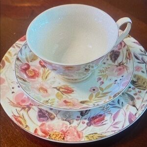 Graces teaware dessert‎ plate/ coffee/ tea set